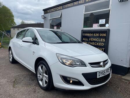 VAUXHALL ASTRA 1.4 i SRi