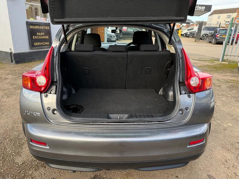 NISSAN JUKE