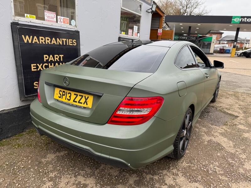 MERCEDES-BENZ C CLASS