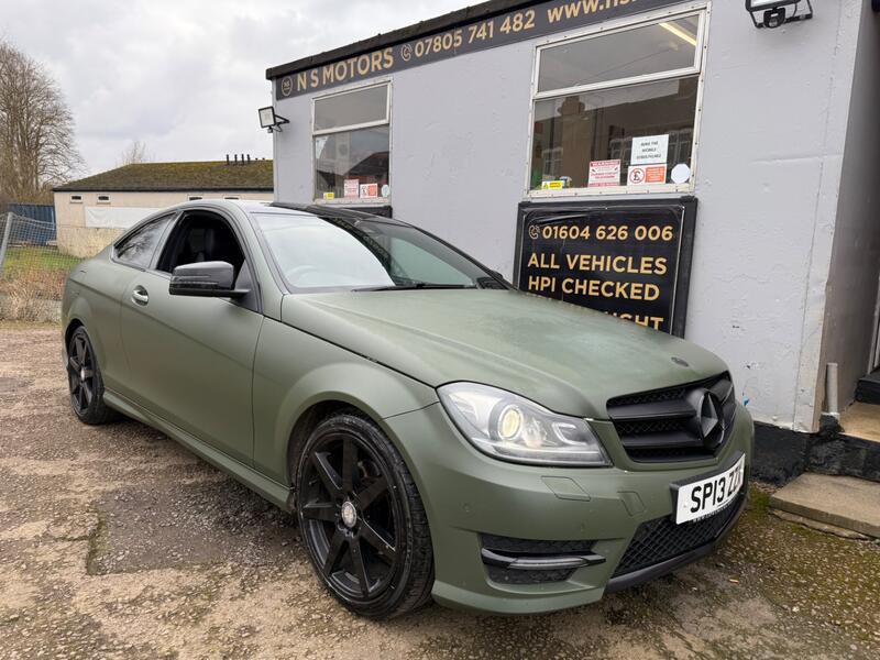 MERCEDES-BENZ C CLASS