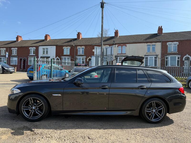 BMW 5 SERIES