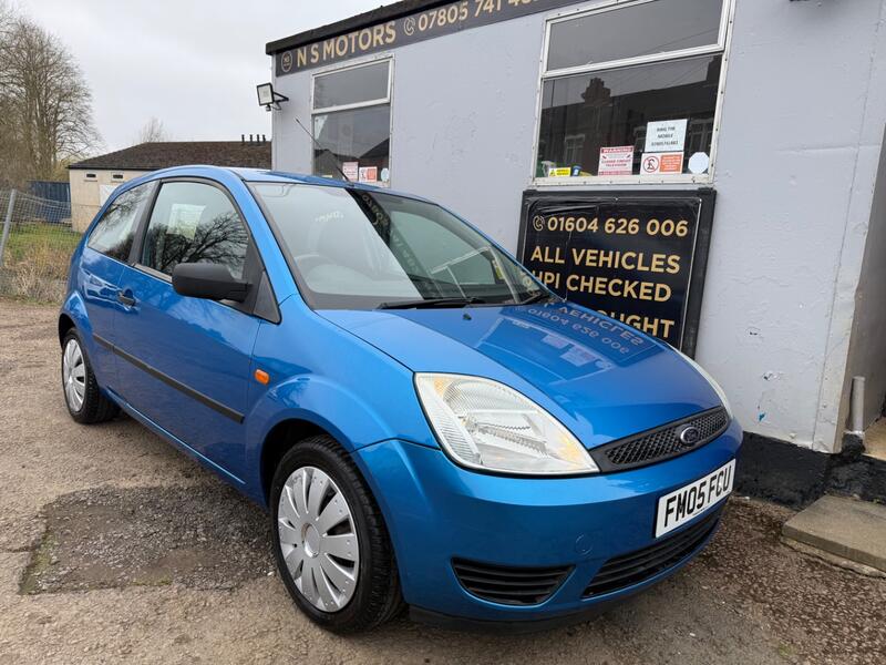FORD FIESTA 1.3 Style Climate