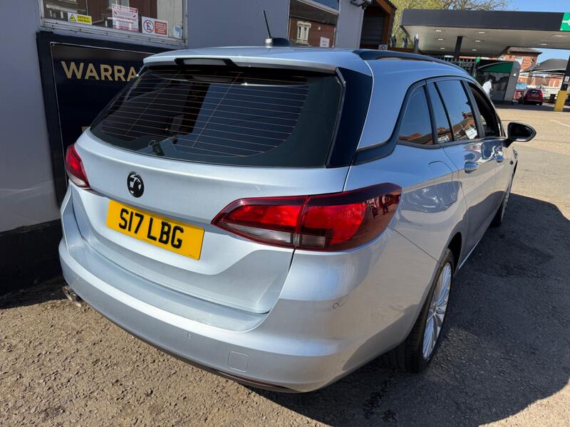 VAUXHALL ASTRA