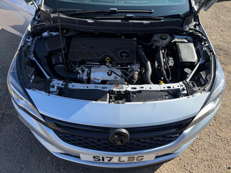 VAUXHALL ASTRA