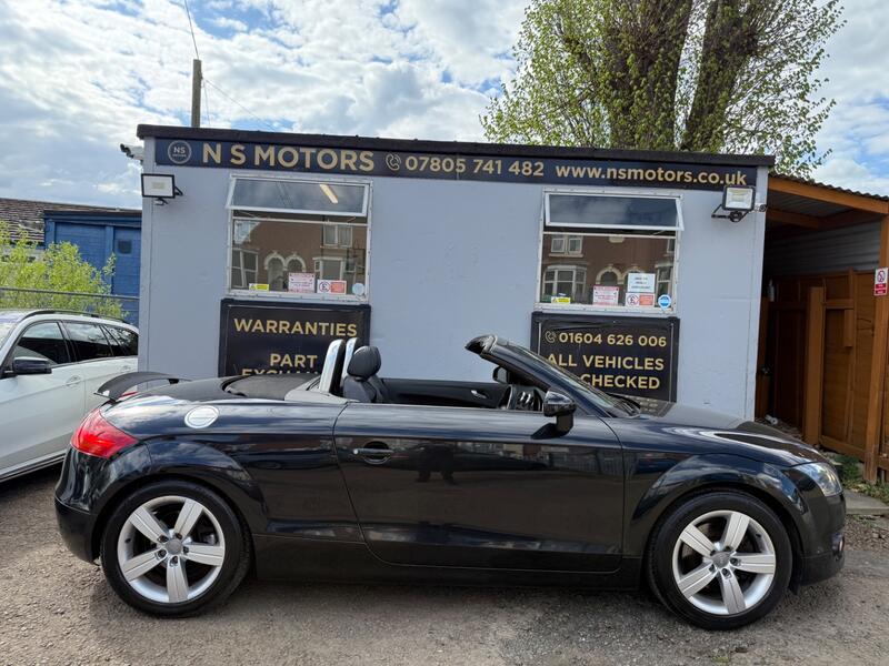 AUDI TT