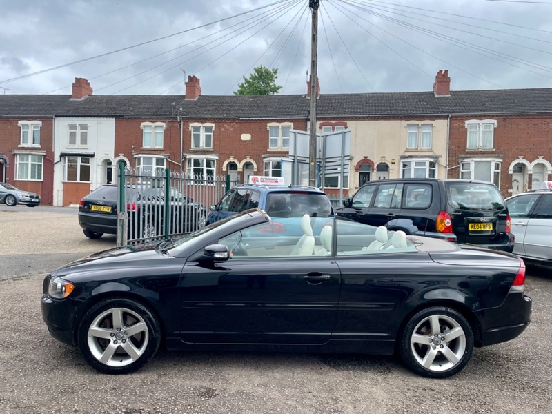 VOLVO C70