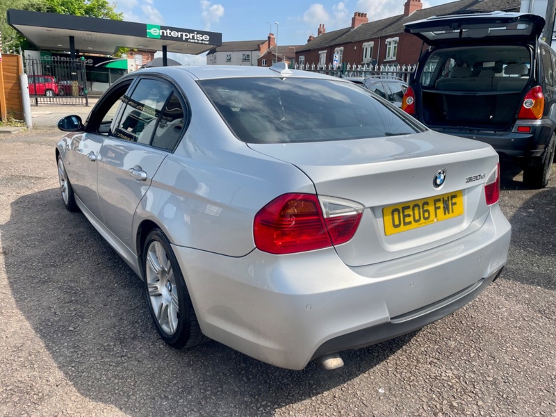 BMW 3 SERIES