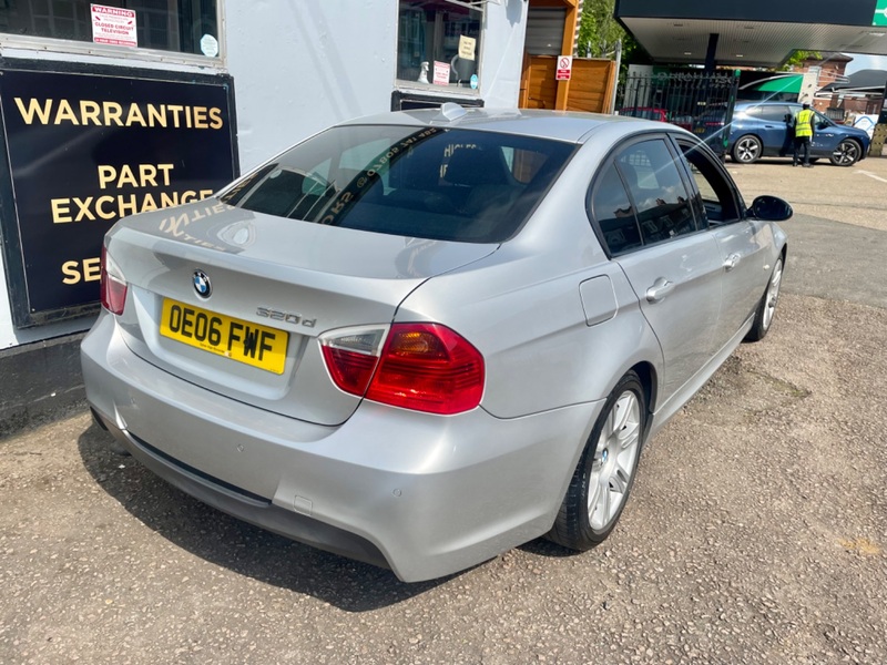 BMW 3 SERIES