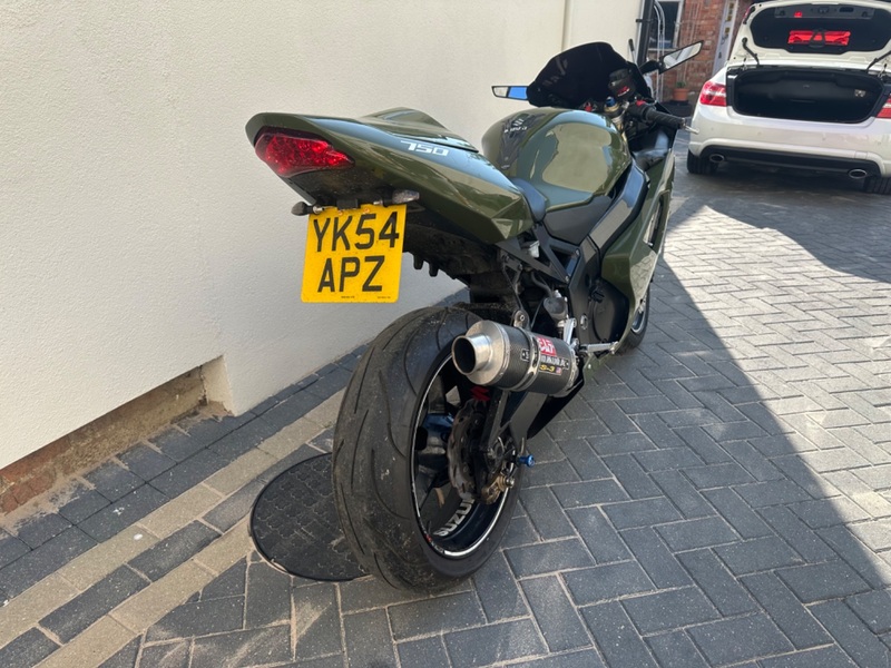 SUZUKI GSX