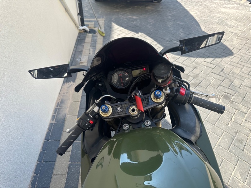 SUZUKI GSX